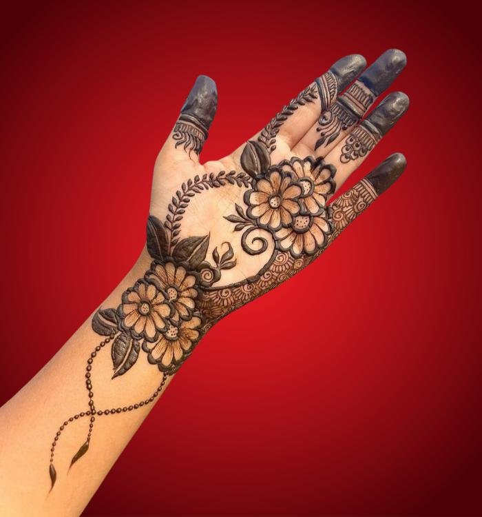 Rabeeca Khan Mehndi Design