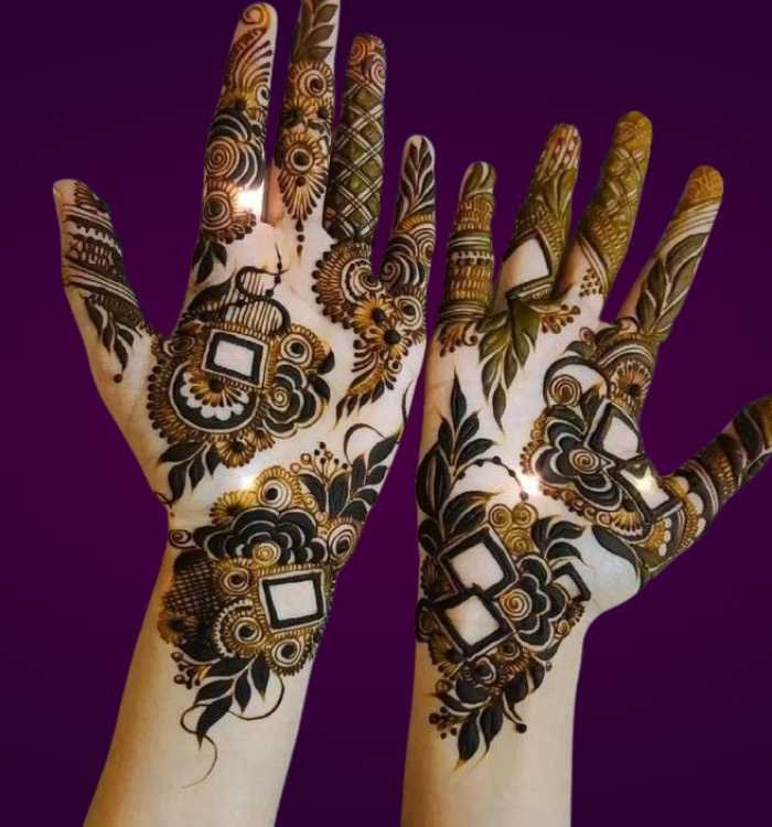 Rabeeca Khan Mehndi Design
