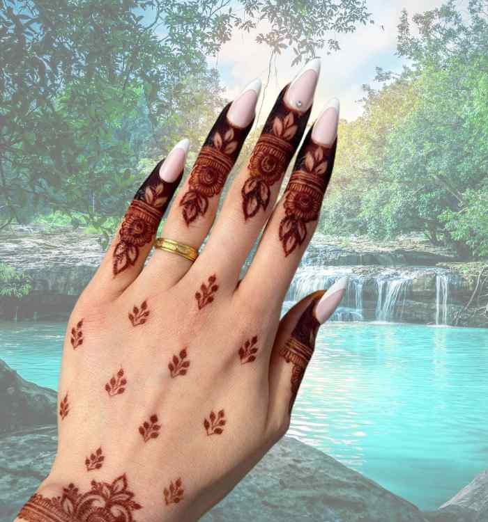finger mehndi design