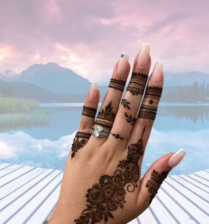 finger mehndi design