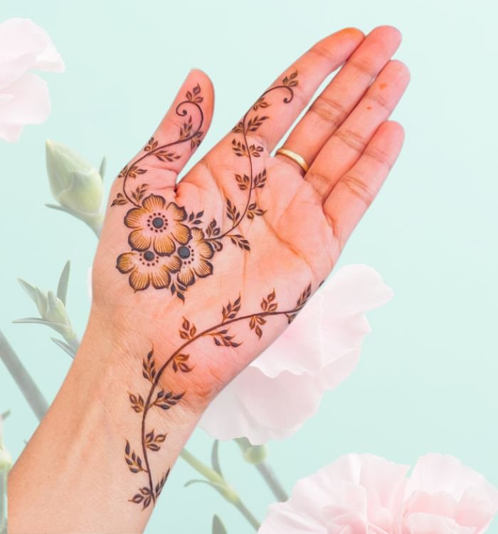 front hand simple mehndi design