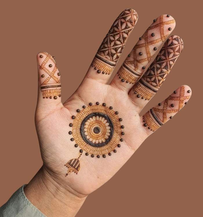 groom mehndi design