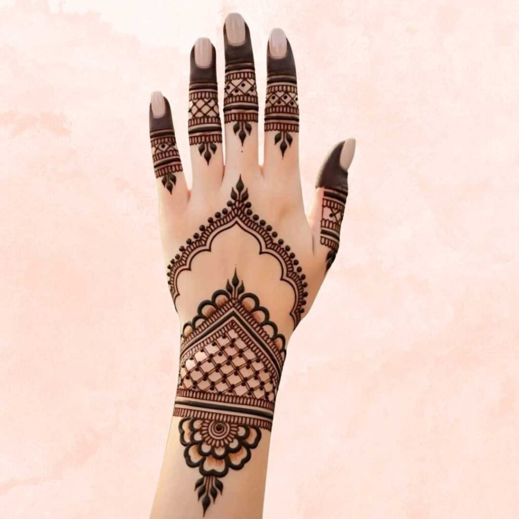 Easy Aesthetic Mehndi Design