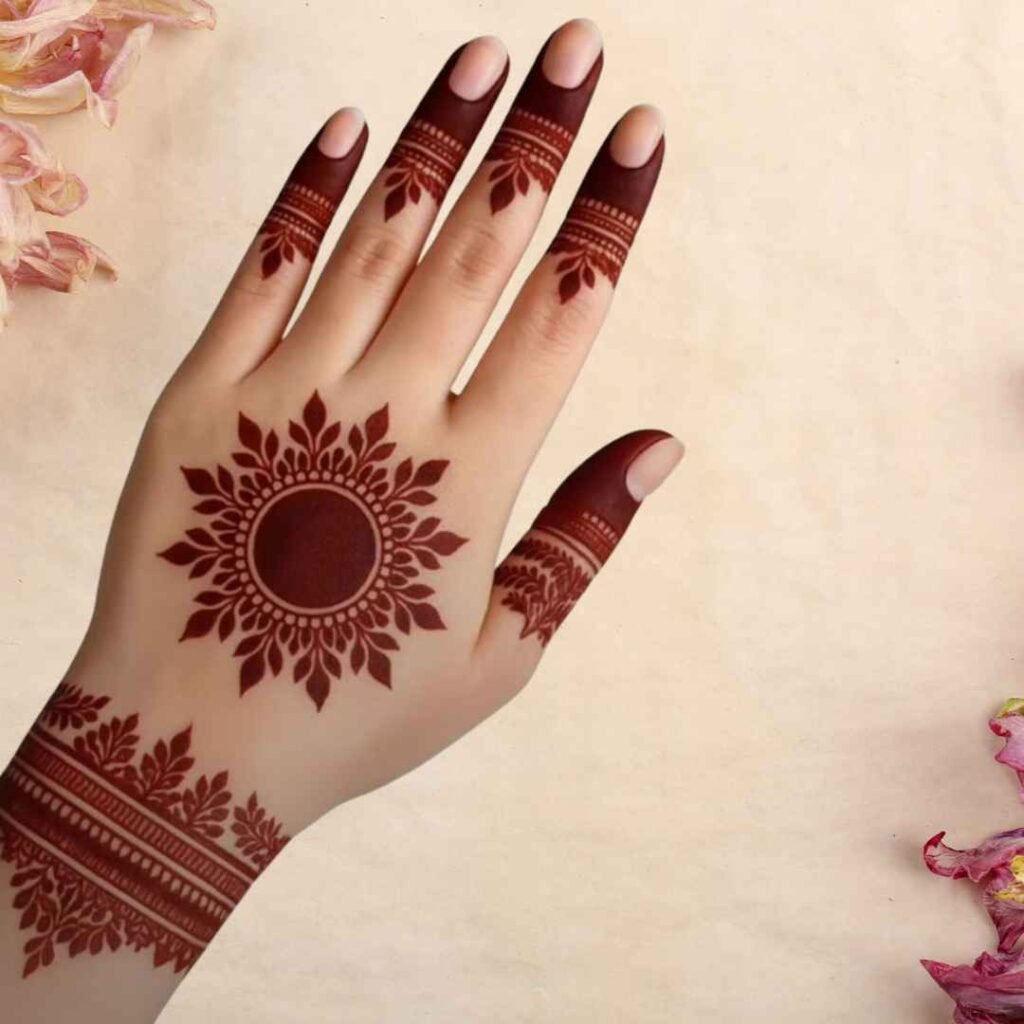 Unique Circle Mehndi design