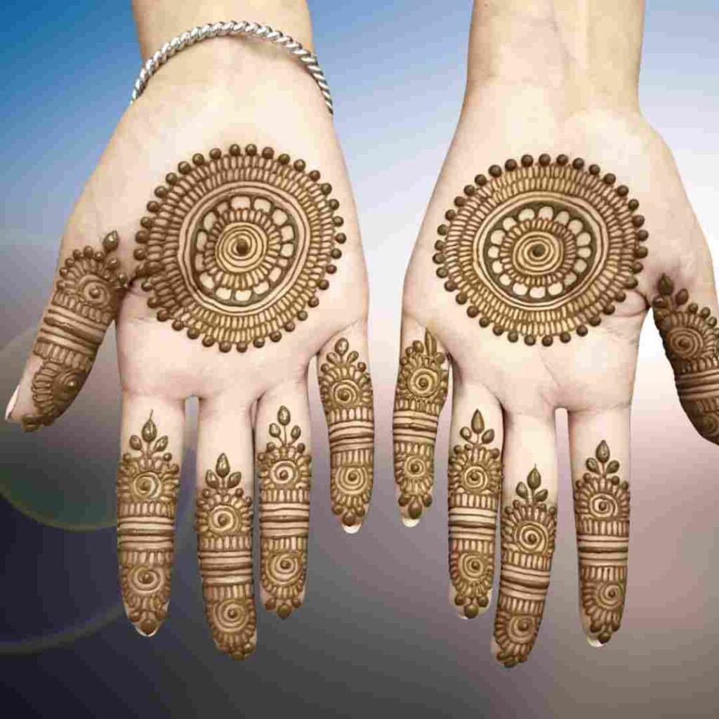 Arabic Circle Mehndi design