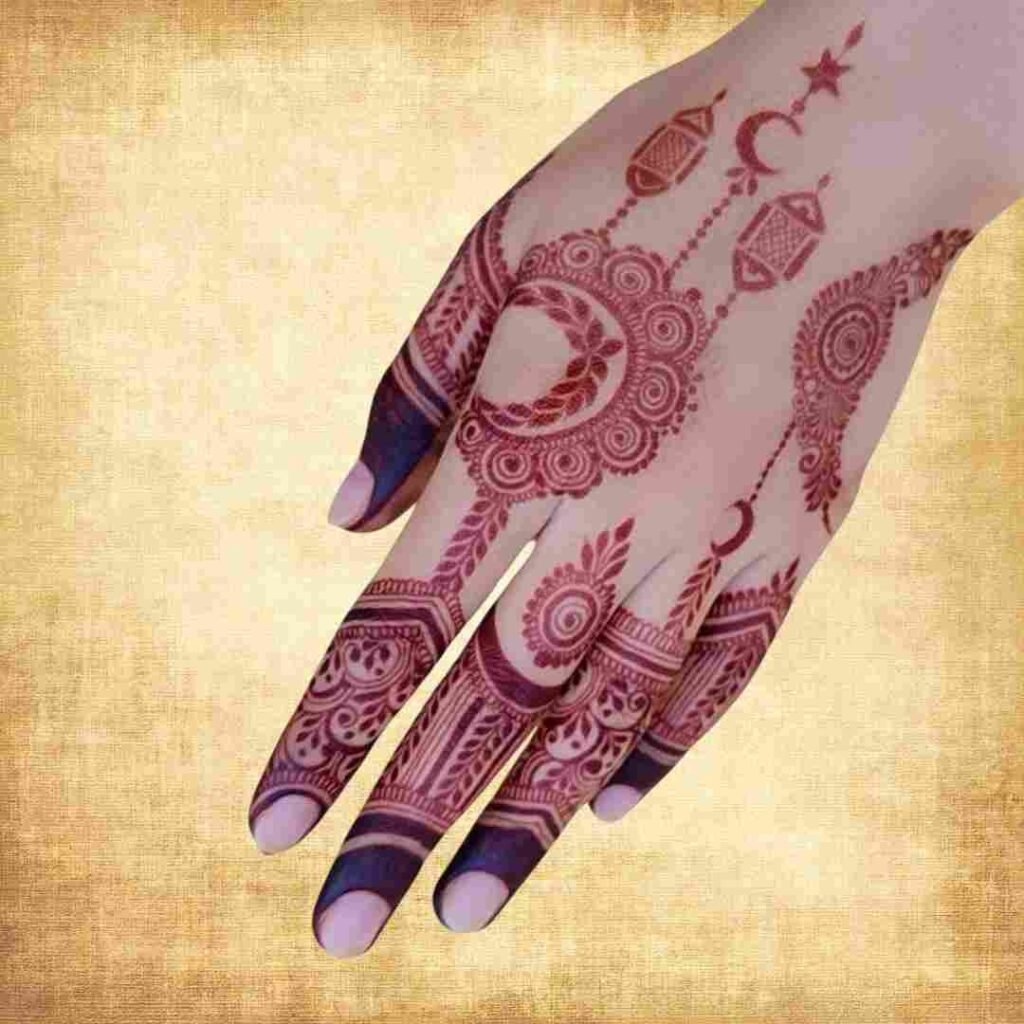 Royal Finger Mehndi Design