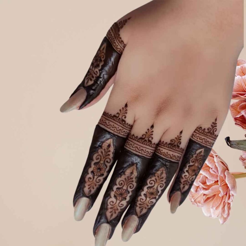Royal Finger Mehndi Design