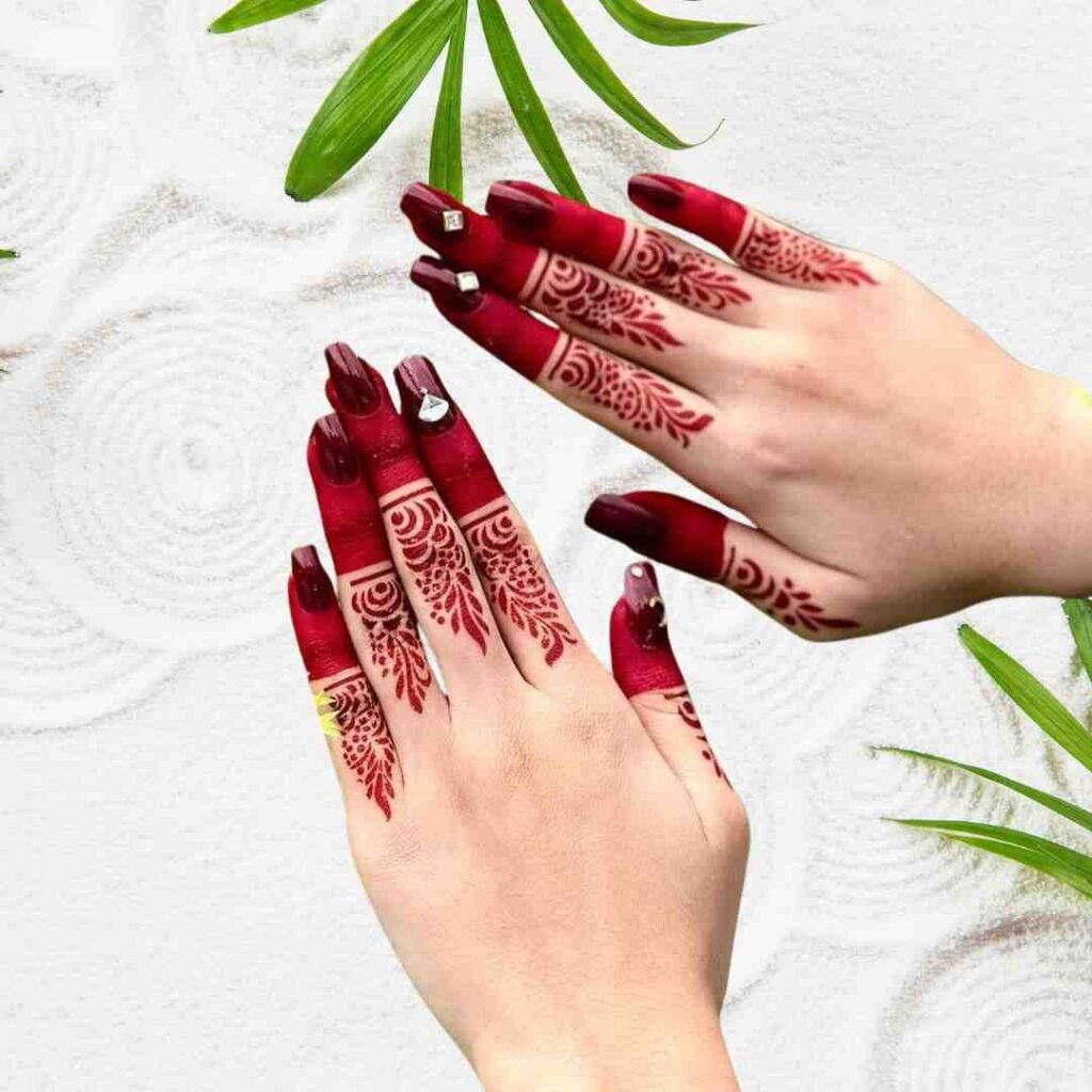 Finger Mehndi Design