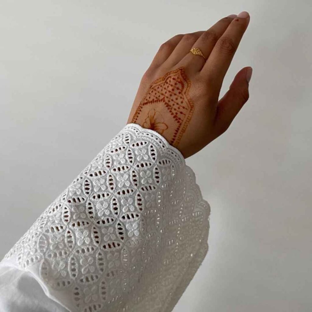 Simple Groom Mehndi Design