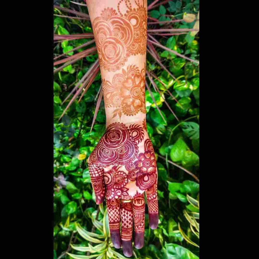 Simple Henna New Mehndi Design