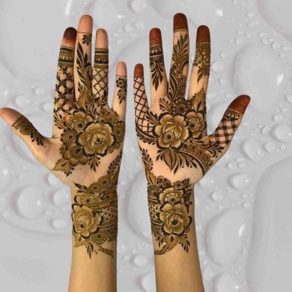 Stylish Khafif Mehndi Design