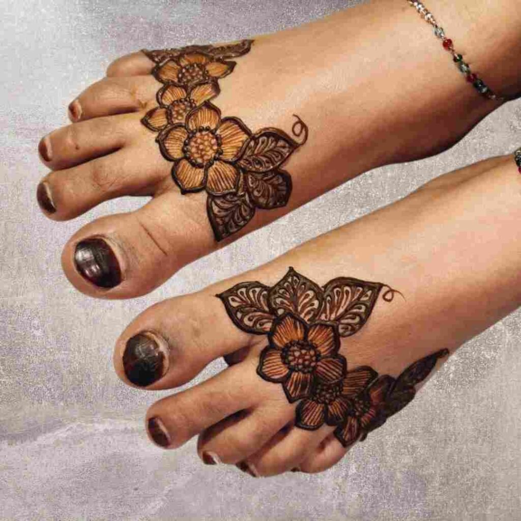 Easy Kids Leg Mehndi Design