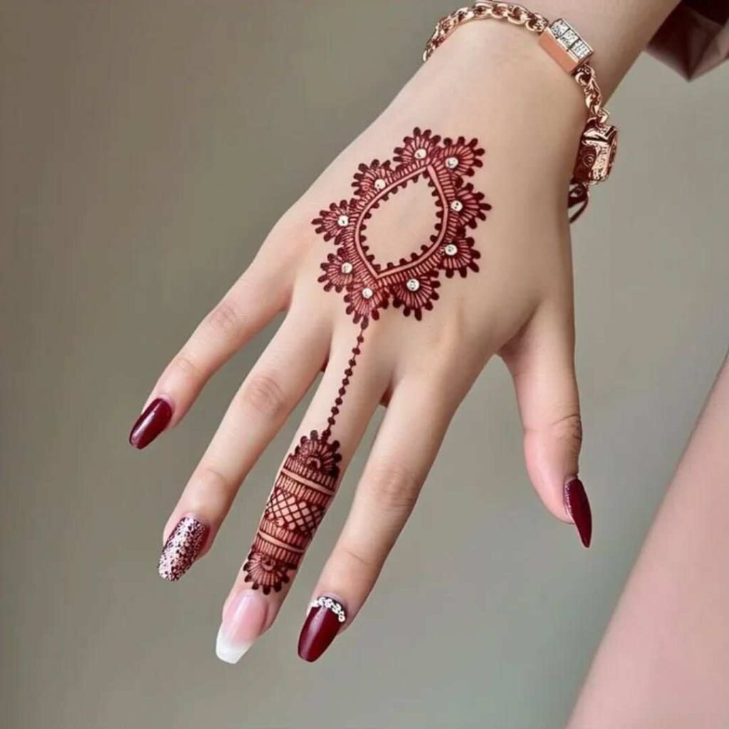 Simple Minimal Mehndi Design