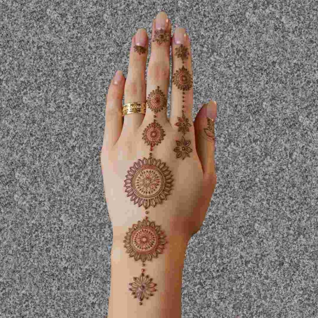 Simple Minimal Mehndi Design
