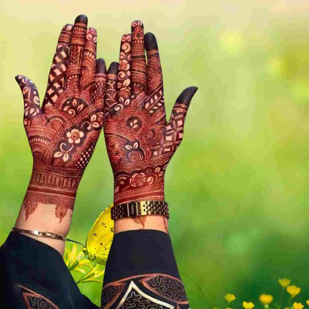 Tikki Mehndi Design Back Hand