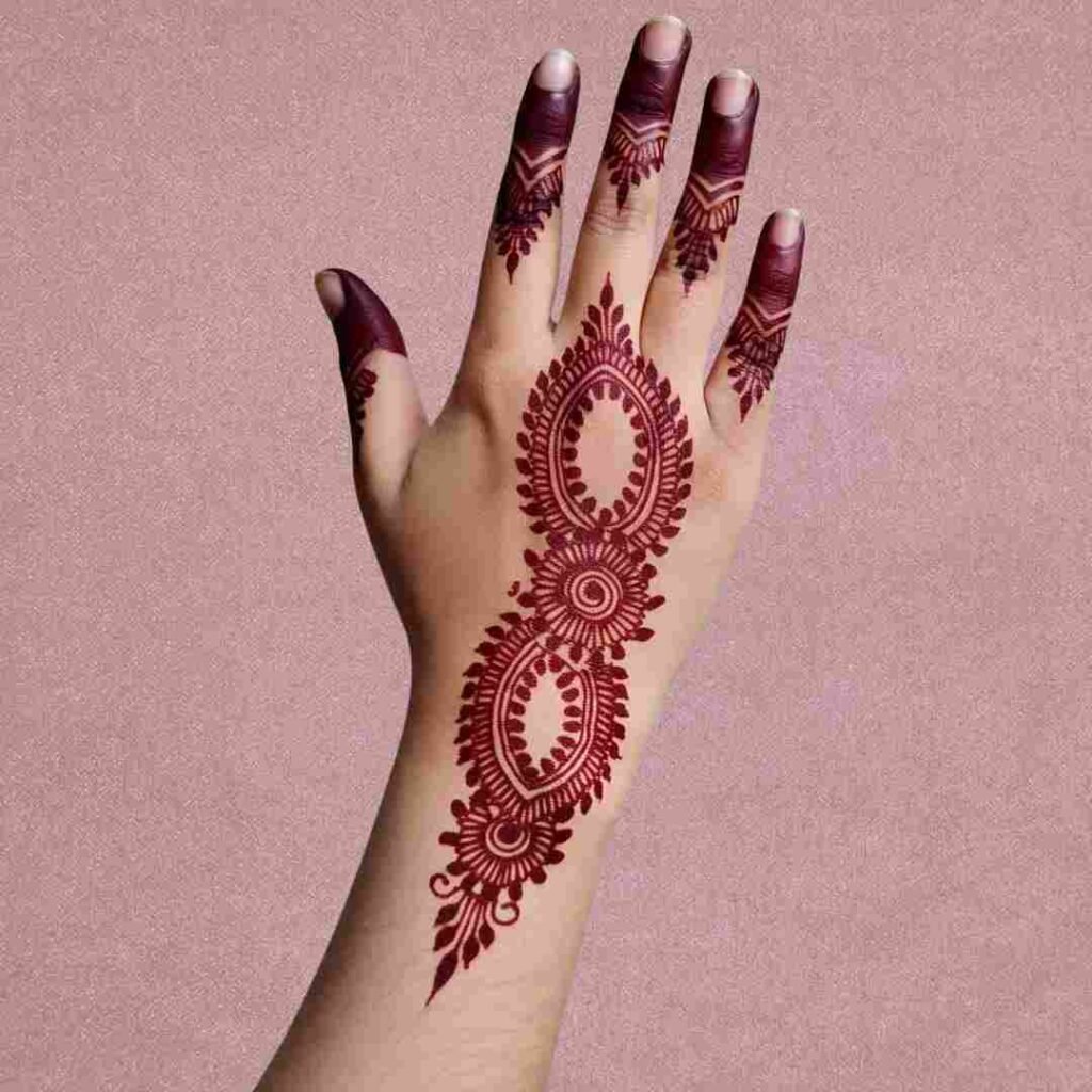 Simple Rabeeca Khan Mehndi Design