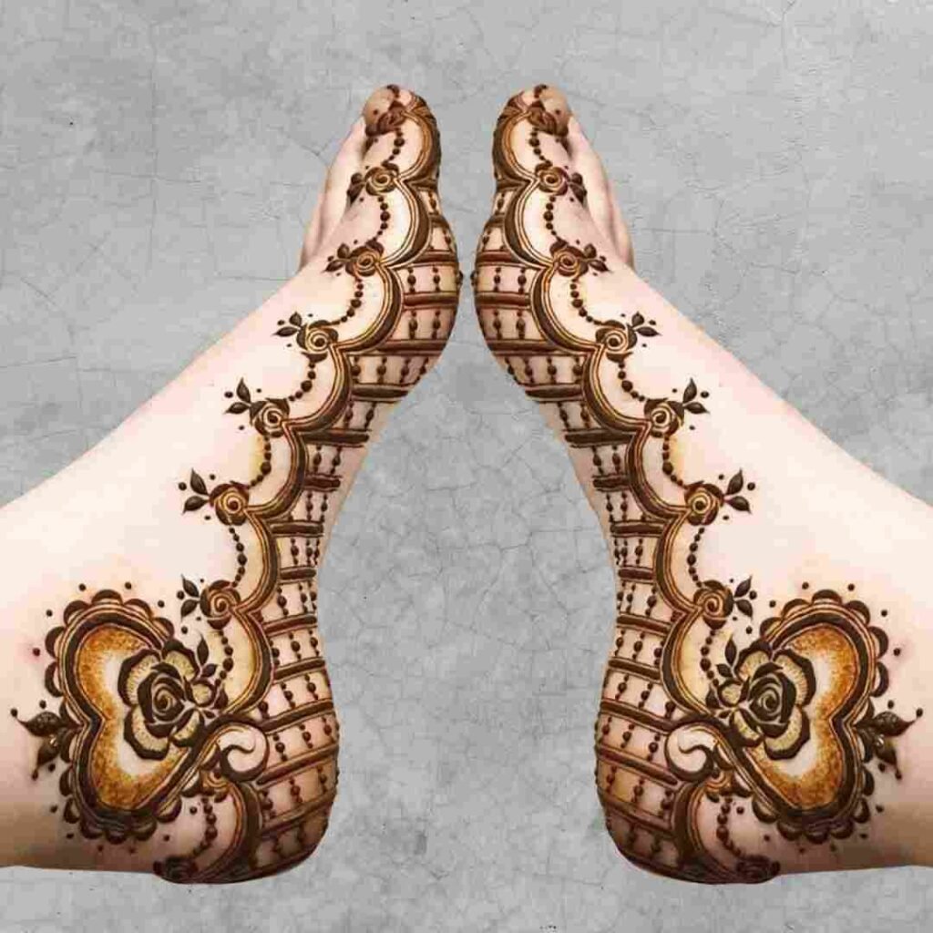 Simple Side Leg Mehndi Design