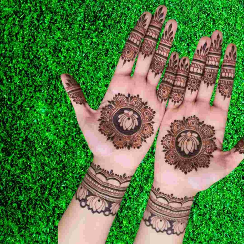 Very Simple Mehndi Design
