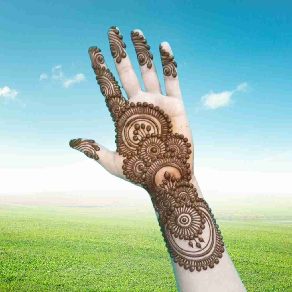 Very Simple Mehndi Design for Kids