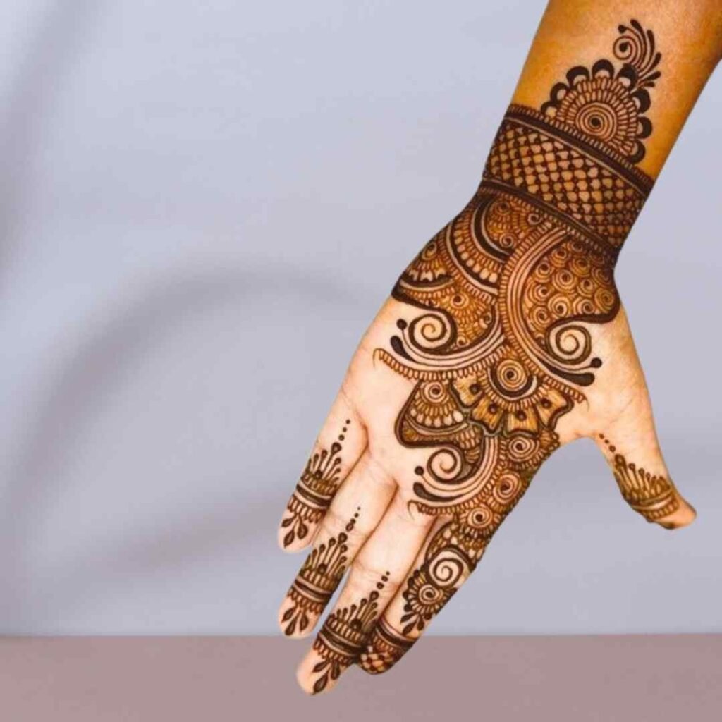 Simple Mehndi Design for Kids Easy