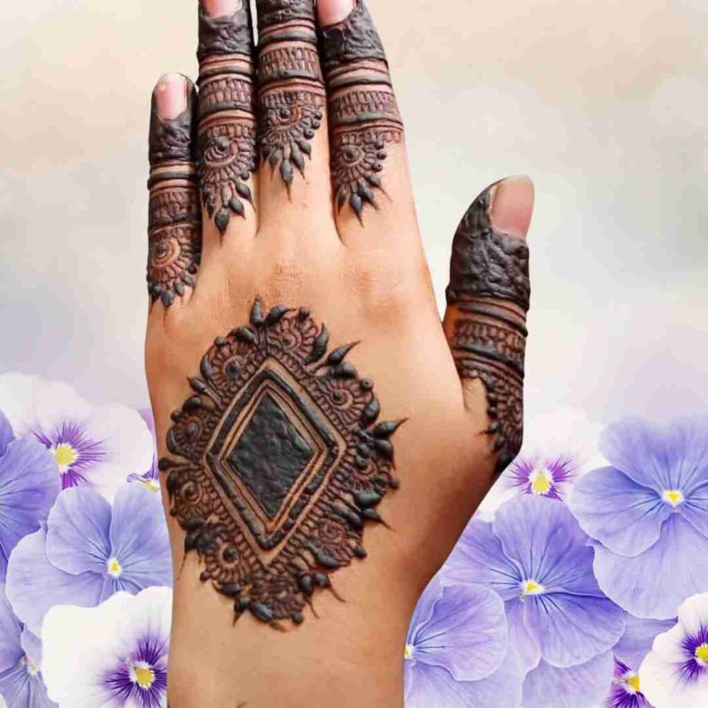  Kashees Square Tikki Mehndi Design