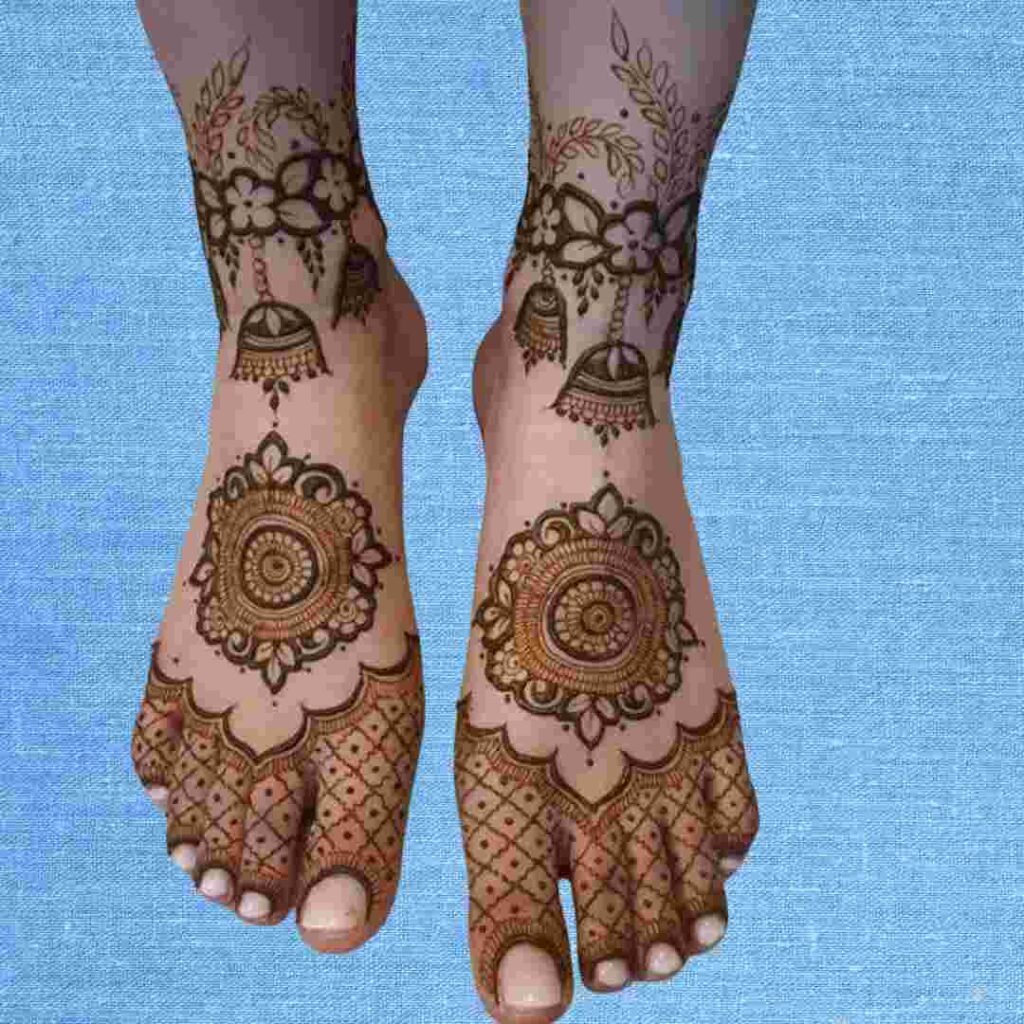 Simple Stylish Leg Mehndi Design