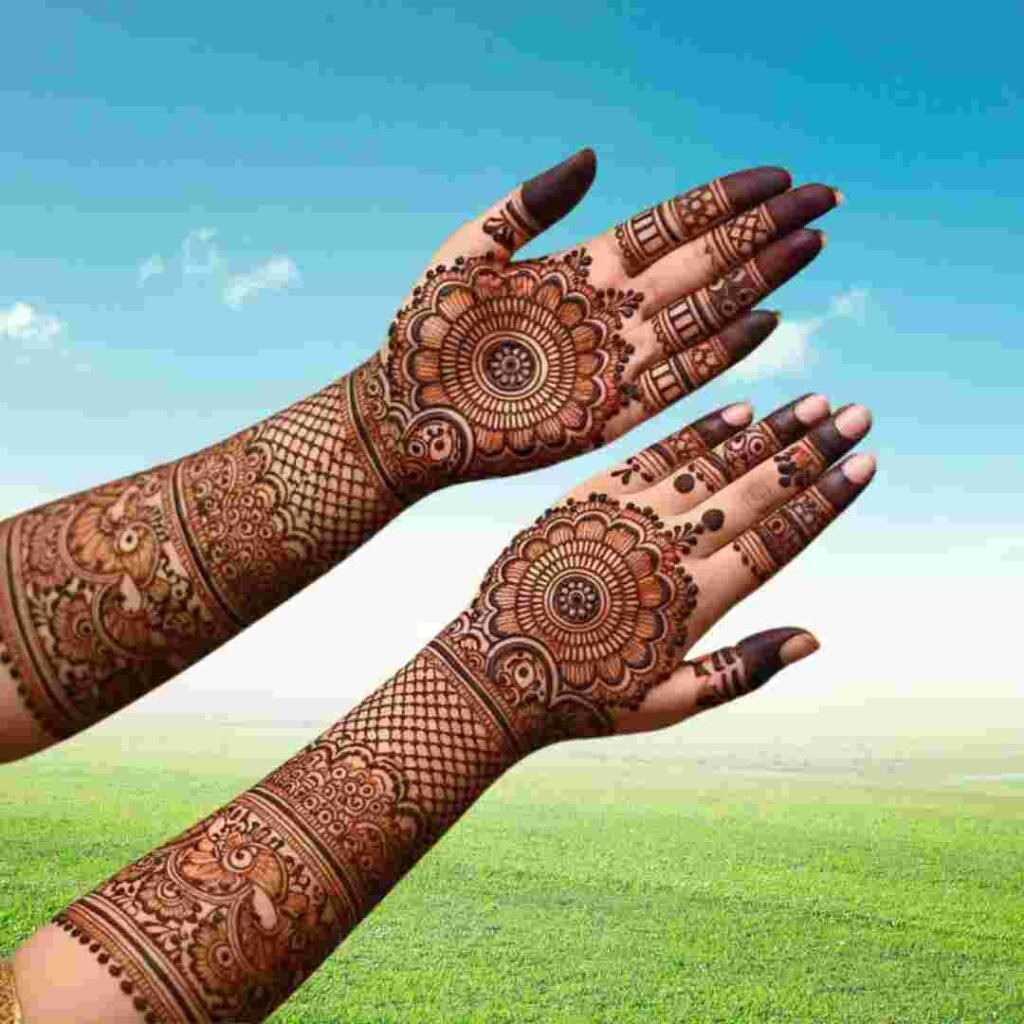 Unique Mehndi Design 
